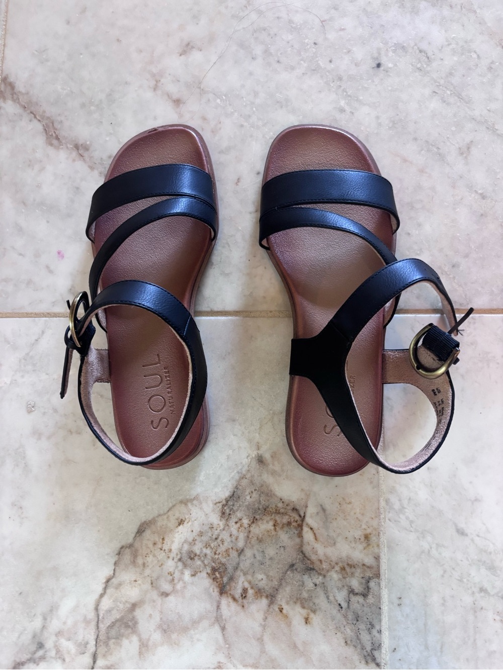SOUL Naturalizer Black Leather Strappy Ankle Buckle Sandals